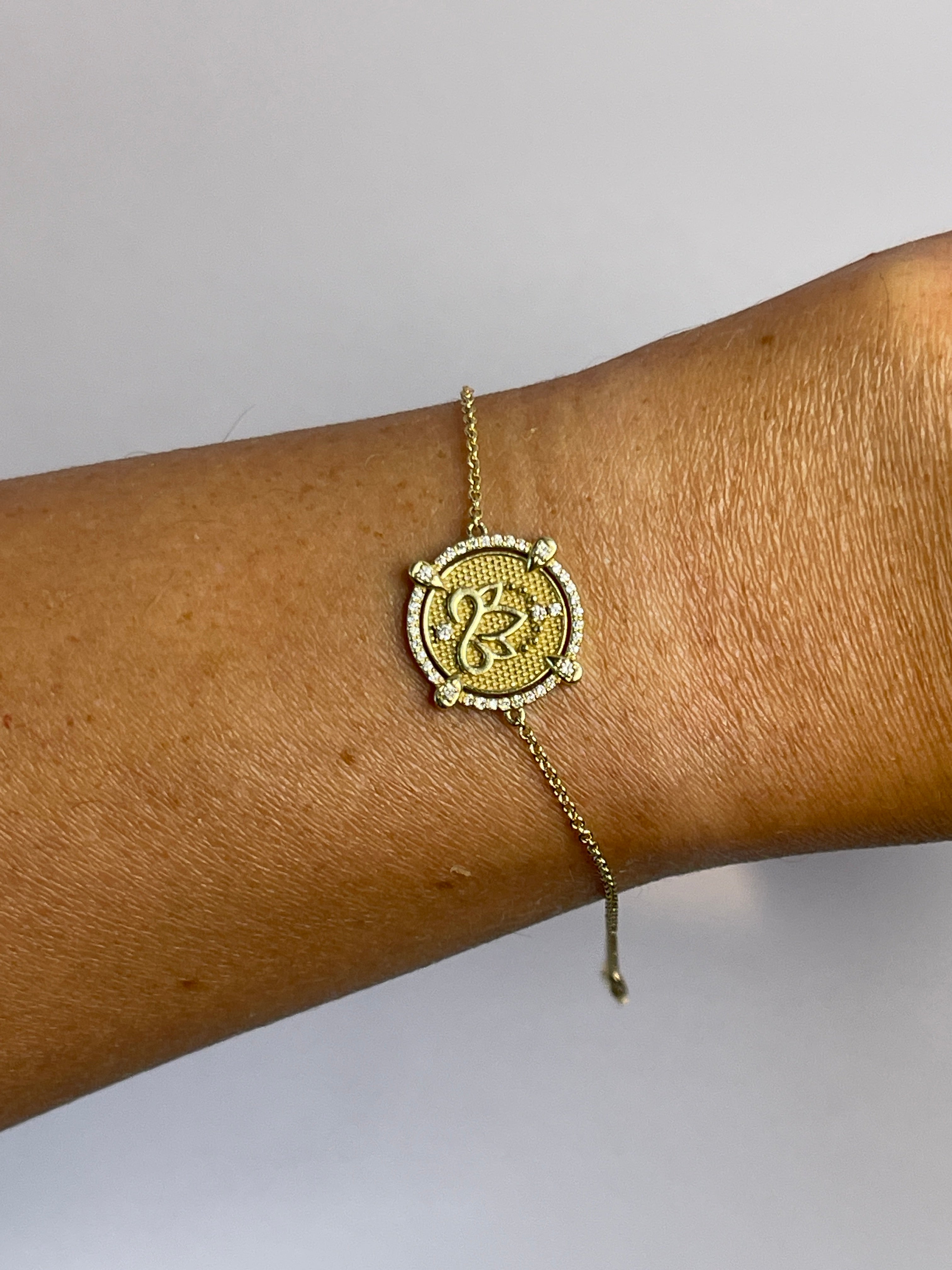 צמיד קמע חוסן