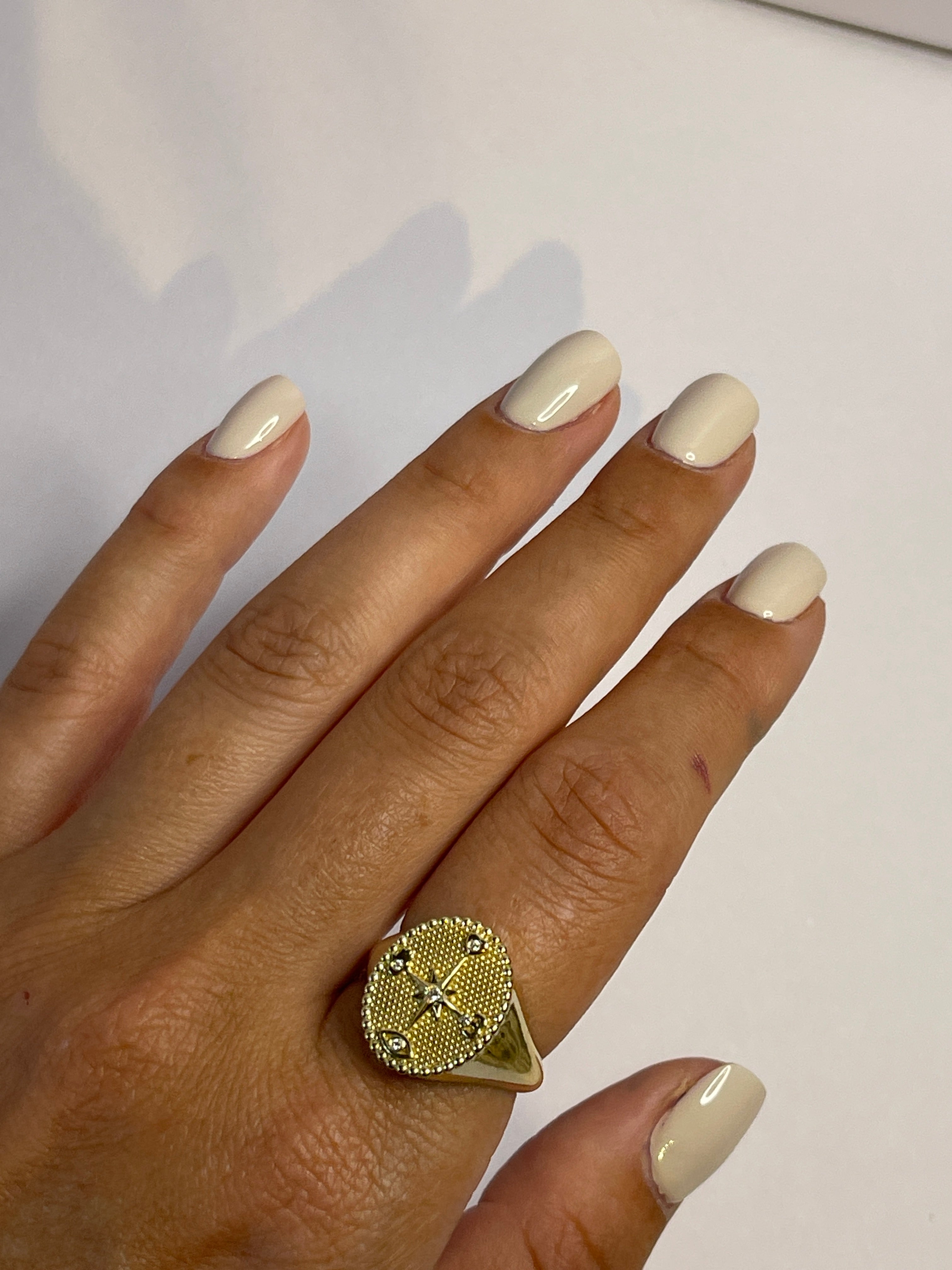 טבעת חותם קמע מצפן פנימי